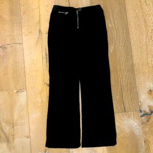 Paige black cropped jeans with zipper detail